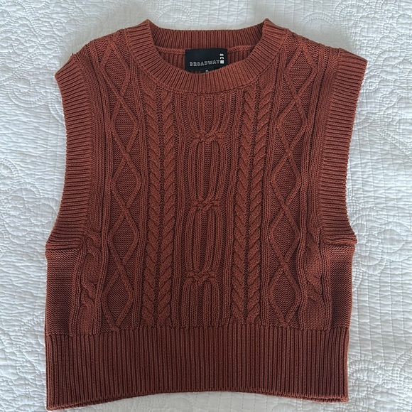 Cute Broadway 38 top - Picture 1 of 3